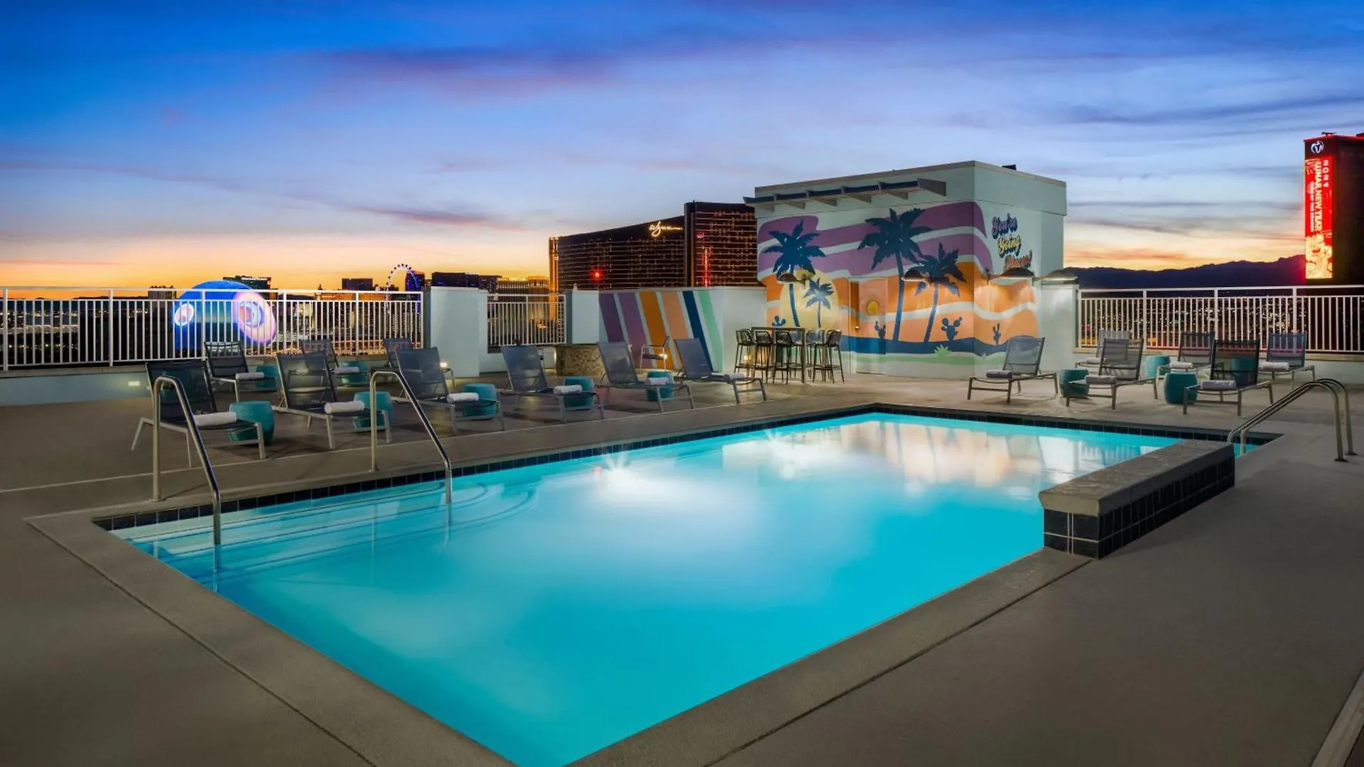 *** Отель Springhill Suites By Marriott Las Vegas Convention Center США