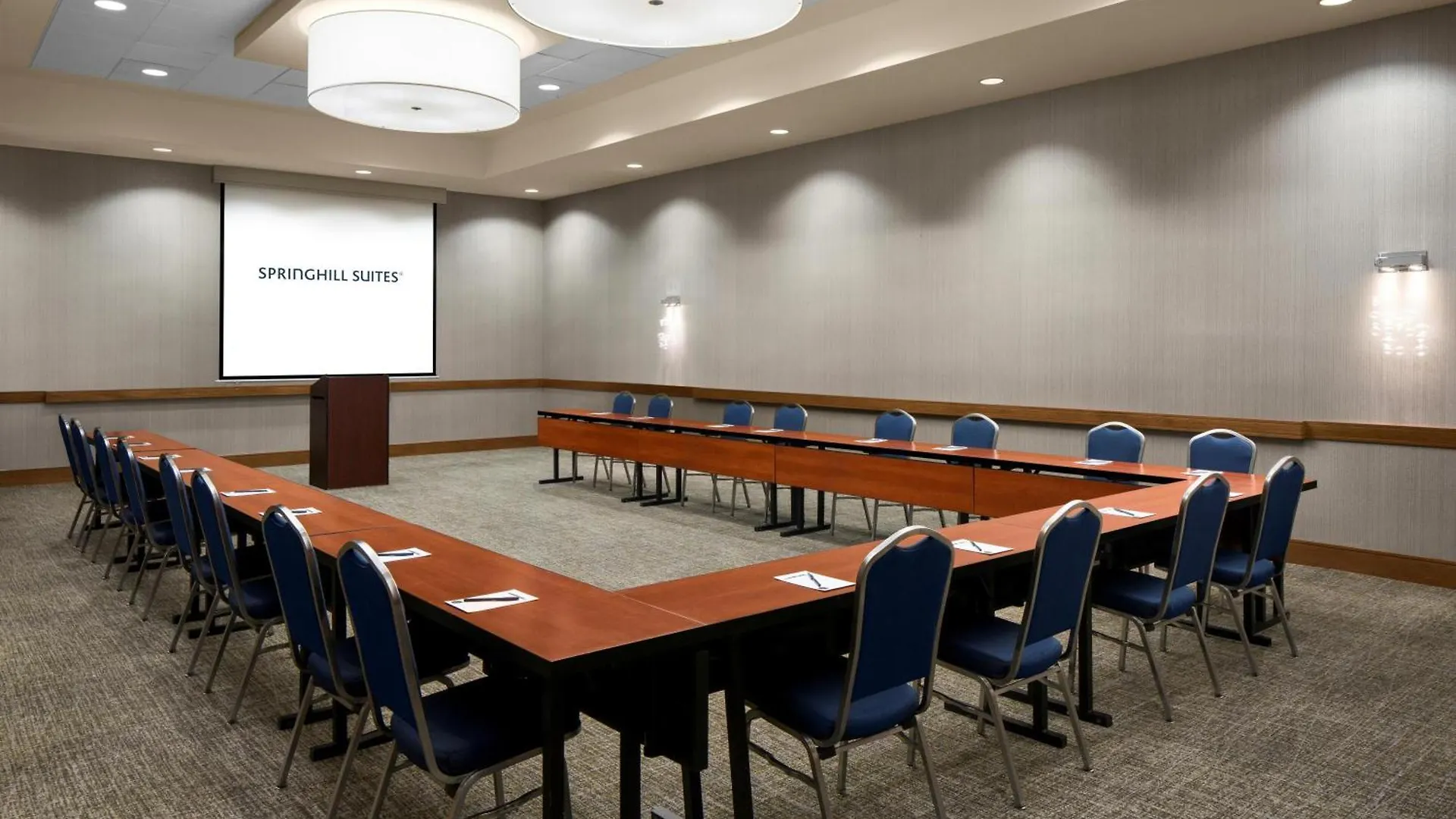 Springhill Suites By Marriott Las Vegas Convention Center