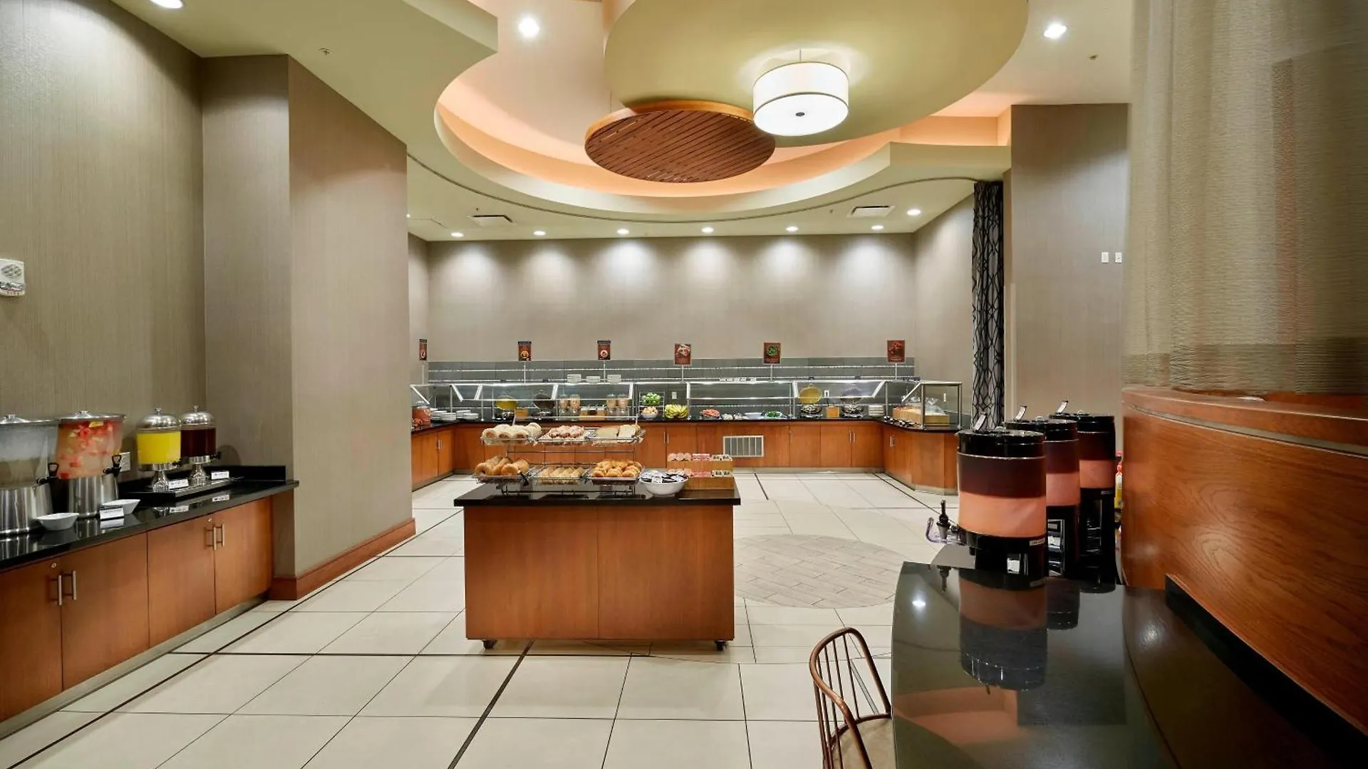 Springhill Suites By Marriott Las Vegas Convention Center Отель